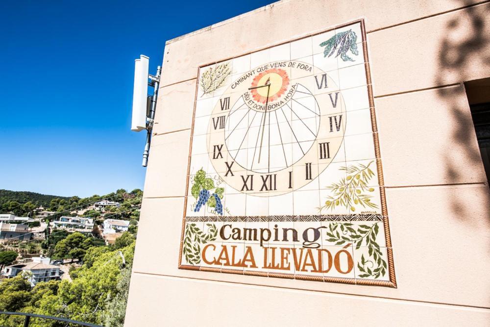 Camping Sunissim Cala Llevado 4 By Locatour Hotel Tossa de Mar Exterior foto
