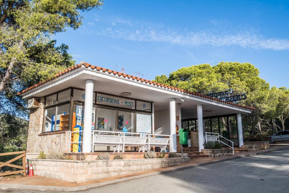 Camping Sunissim Cala Llevado 4 By Locatour Hotel Tossa de Mar Exterior foto